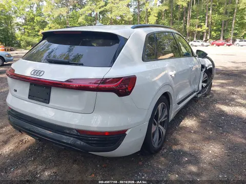 2024 Audi Q8 E-tron Premium Plus Quattro VIN WA15AAGE3RB030681 фото 4