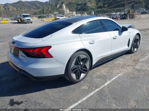 2022 Audi Rs E-tron Gt Quattro VIN WAUAHBFW1N7904293 фото 4