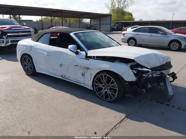 WAUW4GF58MN000831 — 2021 Audi S5, Передняя часть (Front End), фото до ремонта
