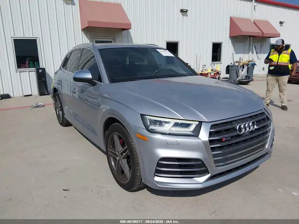 WA1C4AFY4J2017646 — 2018 Audi SQ5, Задняя часть справа (Right Rear), фото до ремонта
