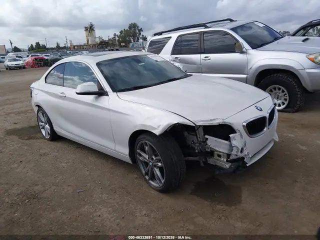 WBA1F5C59FV257612 — 2015 BMW 228I, Передняя часть справа (Right Front), фото до ремонта