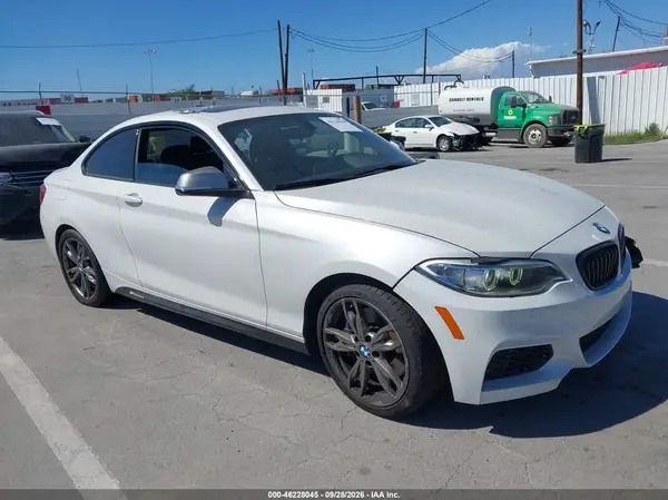 WBA1J7C59GV290007 — 2016 BMW 2ER, Передняя часть слева (Left Front), фото до ремонта