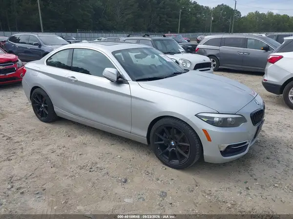 WBA2J1C5XJVD09840 — 2018 BMW 2ER, Передняя часть слева (Left Front), фото до ремонта