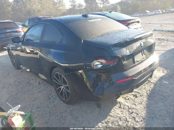 3MW23CM04P8D58937 — 2023 BMW 2ER, фото 3 с аукциона IAAI, Повреждения со всех сторон
