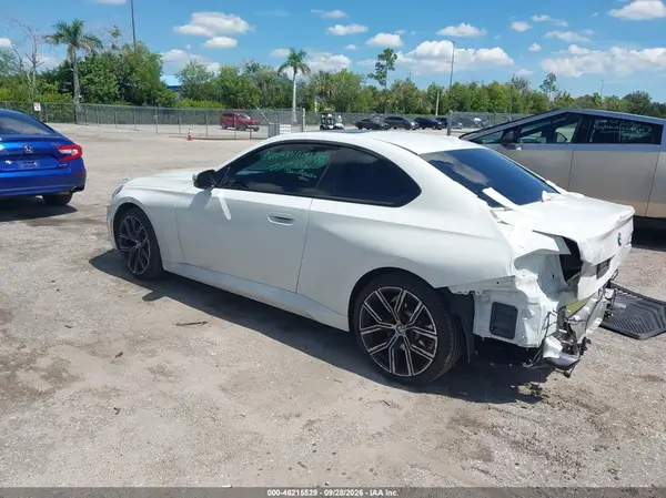 3MW23CM00R8E67186 — 2024 BMW 2ER, фото 3 с аукциона IAAI, Задняя часть