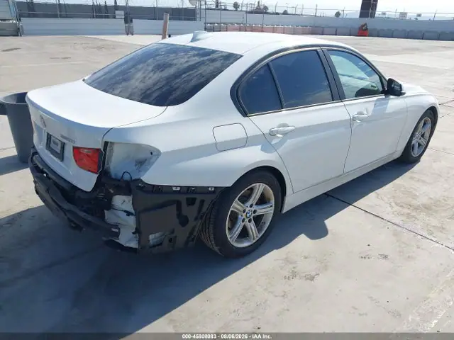 WBA3B1G55ENS80746 — 2014 BMW 320I, фото 4 с аукциона IAAI 14.10.2026, Задняя часть