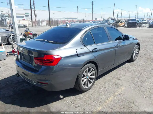 WBA8E1G58GNT37425 — 2016 BMW 320I, фото 4 с аукциона IAAI 06.10.2026, Передняя часть слева
