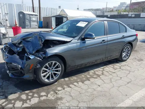 2017 BMW 320i VIN WBA8A9C55HK620478 фото 2
