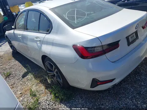 2022 BMW 330e VIN 3MW5P7J03N8C33924 фото 3