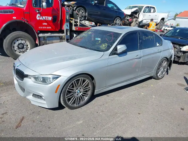 2018 BMW 330i Xdrive VIN WBA8D9G59JNU70266 фото 2