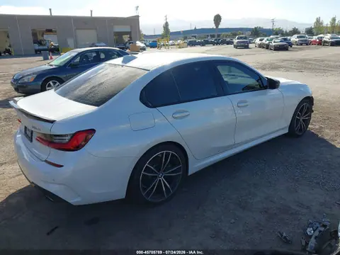 2020 BMW 330i Xdrive VIN 3MW5R7J01L8B37961 фото 4