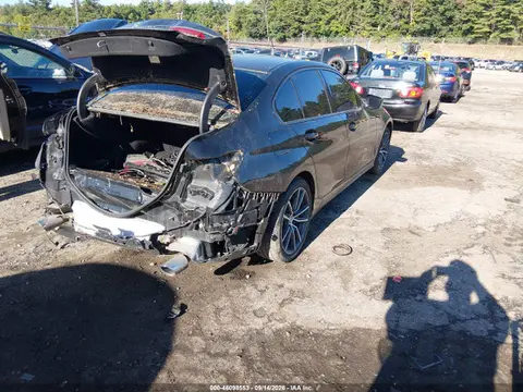 2021 BMW 330i Xdrive VIN 3MW5R7J04M8B82331 фото 4