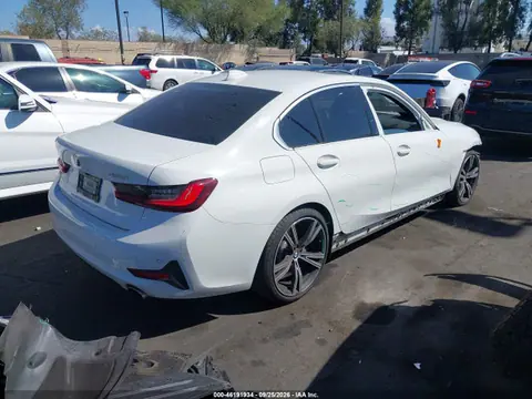 2022 BMW 330I VIN 3MW5R1J01N8C48526 фото 4