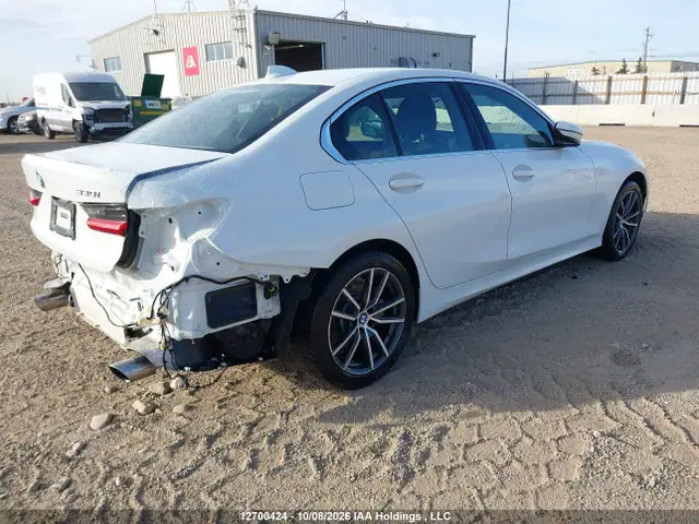 3MW5R7J03M8B47439 — 2021 BMW 330XI, фото 4 с аукциона IAAI 14.10.2026, Задняя часть