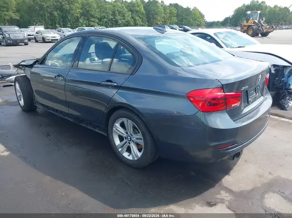 WBA8E3G53GNT76323 — 2016 BMW 3ER, фото 3 с аукциона IAAI 08.10.2026, Передняя часть слева