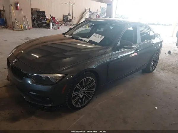 WBA8E1G57GNU10364 — 2016 BMW 3ER, фото 2 с аукциона IAAI, Задняя часть справа