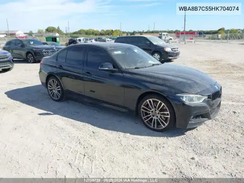 WBA8B7C55HK704074 — 2017 BMW 3ER, Вода, фото до ремонта