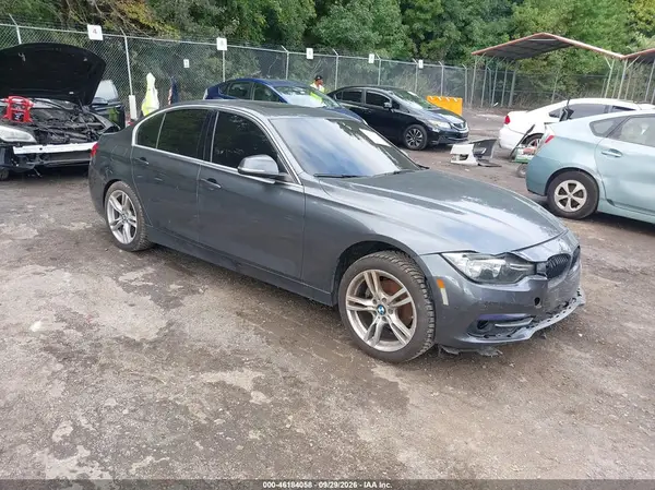 WBA8D9G30HNU63778 — 2017 BMW 3ER, Передняя часть (Front End), фото до ремонта