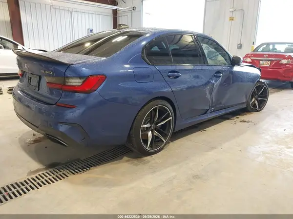 WBA5U9C08LAF54766 — 2020 BMW 3ER, фото 4 с аукциона IAAI, Передняя часть справа