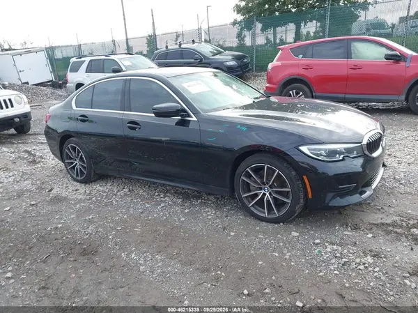 3MW5R7J0XM8B68885 — 2021 BMW 3ER, Угон (Theft), фото до ремонта