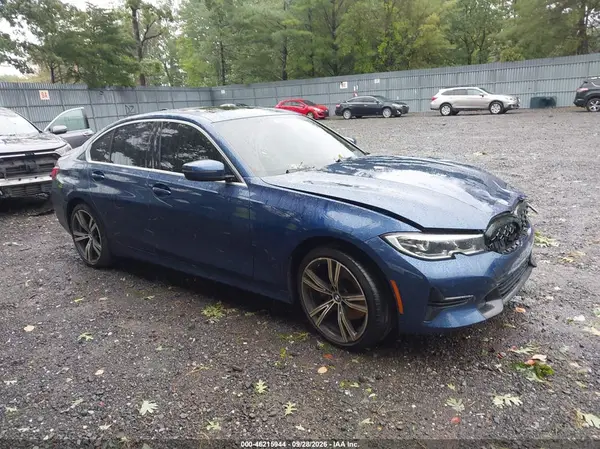 3MW5R7J06M8B55342 — 2021 BMW 3ER, Передняя часть (Front End), фото до ремонта