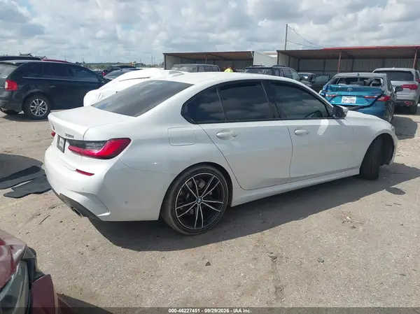 3MW5R1J05M8B57127 — 2021 BMW 3ER, фото 4 с аукциона IAAI, Передняя часть слева
