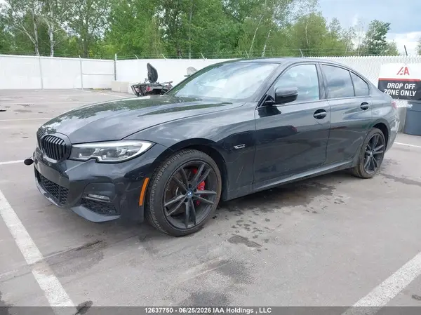 WBA5P9C01NFL61997 — 2022 BMW 3ER, фото 2 с аукциона IAAI 29.09.2026, Передняя часть