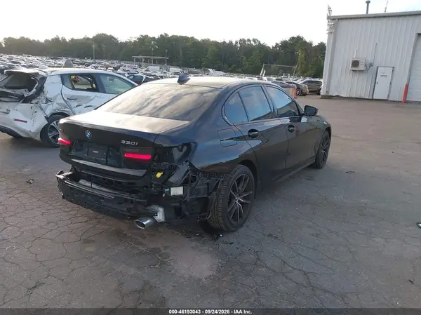 3MW5R7J06N8C66099 — 2022 BMW 3ER, фото 4 с аукциона IAAI, Задняя часть