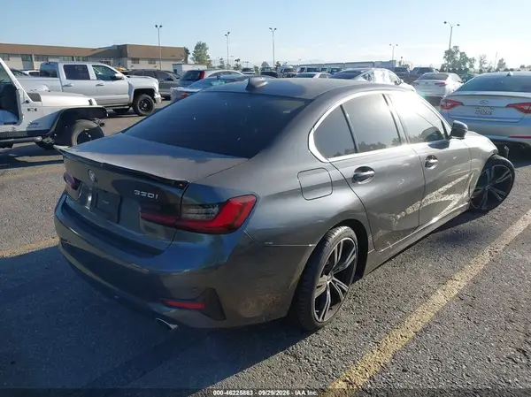 3MW5R1J00N8C46122 — 2022 BMW 3ER, фото 4 с аукциона IAAI, Правый бок