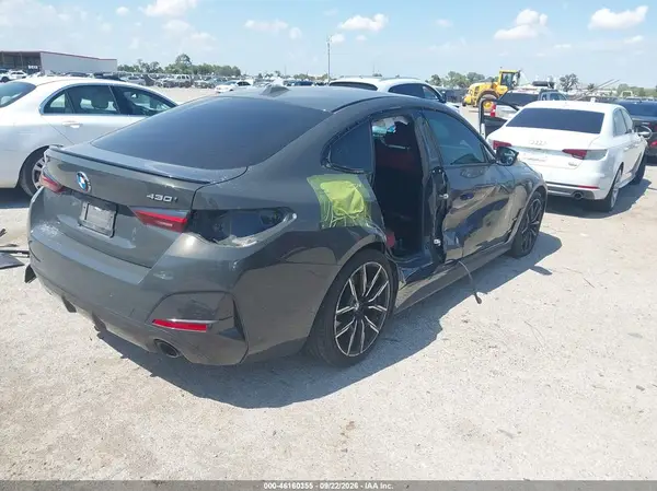 WBA63AV0XPFP36755 — 2023 BMW 4ER, фото 4 с аукциона IAAI, Правый бок