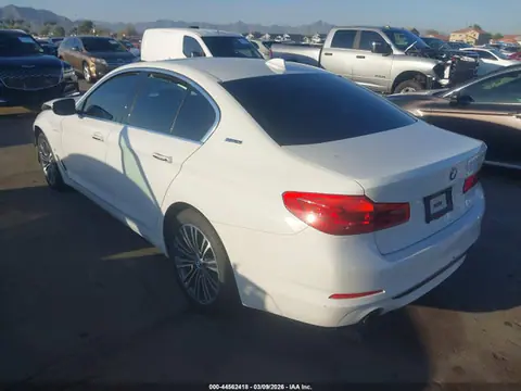 2018 BMW 530e Iperformance VIN WBAJA9C50JB034276 фото 3