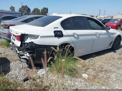2018 BMW 530e Iperformance VIN WBAJA9C54JB033843 фото 4