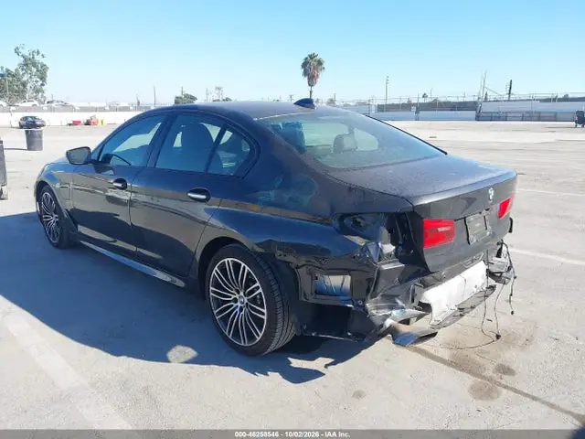 WBAJA9C56JB249693 — 2018 BMW 530E Iperformance, фото 3 с аукциона IAAI 14.10.2026, Задняя часть