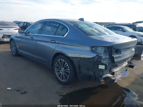 2020 BMW 530i Xdrive VIN WBAJR7C00LCD07749 фото 3