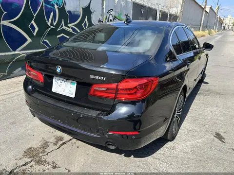 2018 BMW 530I VIN WBAJA5C53JWA37614 фото 4