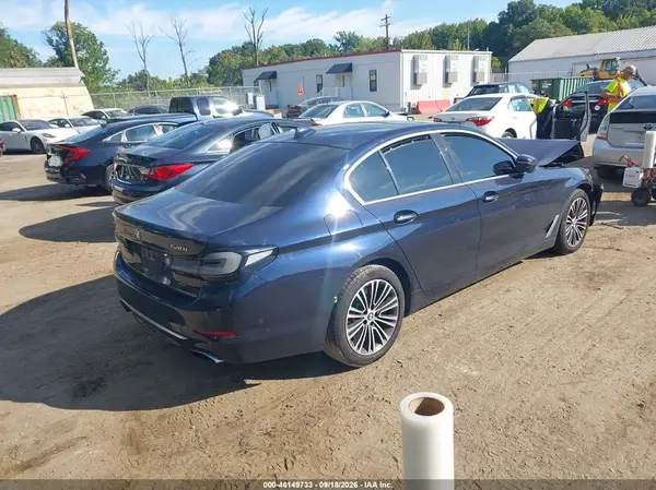 WBAJE7C3XHWA03565 — 2017 BMW 5ER, фото 4 с аукциона IAAI 13.10.2026, Передняя часть