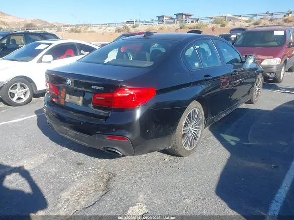 WBAJA5C53KBX88038 — 2019 BMW 5ER, фото 4 с аукциона IAAI, Передняя часть справа