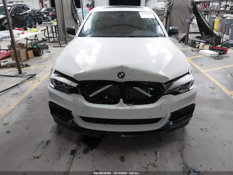 WBAJS1C09LWW63498 — 2020 BMW 5ER, Передняя часть, фото до ремонта