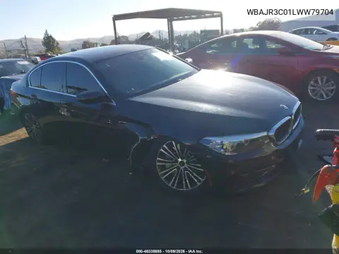 WBAJR3C01LWW79704 — 2020 BMW 5ER, Передняя часть, фото до ремонта