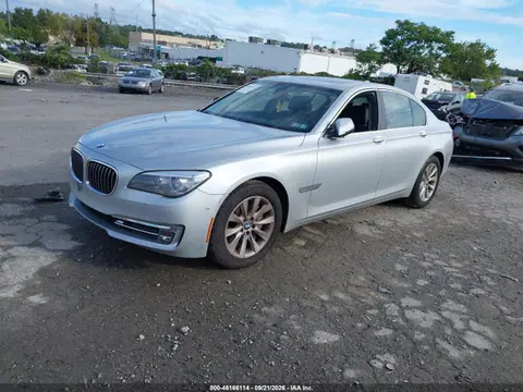 2014 BMW 740I VIN WBAYA6C52ED144110 фото 2