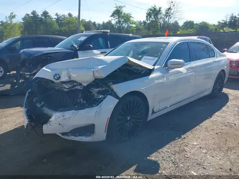 2020 BMW 740I VIN WBA7T2C04LCE26578 фото 2