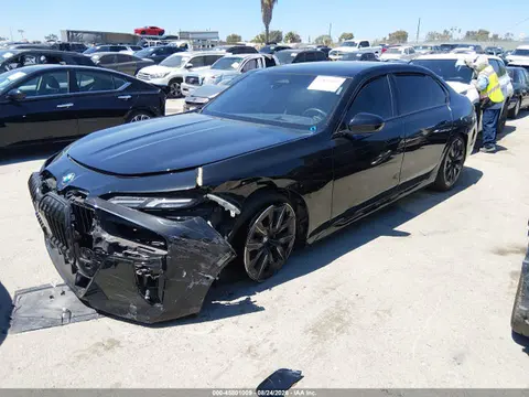 2024 BMW 740I VIN WBA23EH09RCS61668 фото 2