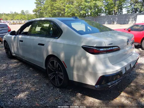 2024 BMW 760i Xdrive VIN WBA33EJ04RCR19217 фото 3