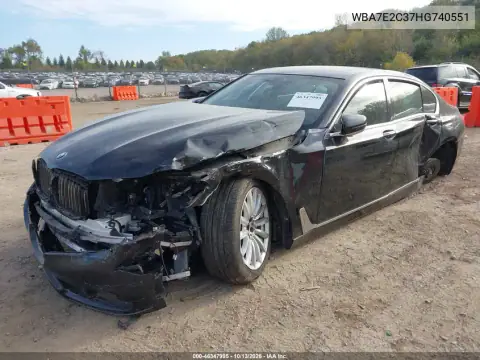 WBA7E2C37HG740551 — 2017 BMW 7ER, фото 2 с аукциона IAAI, Передняя часть