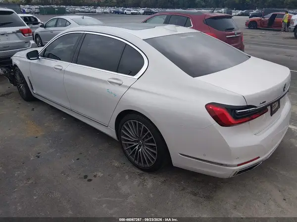 WBA7U2C0XMCG35354 — 2021 BMW 7ER, фото 3 с аукциона IAAI, Передняя часть