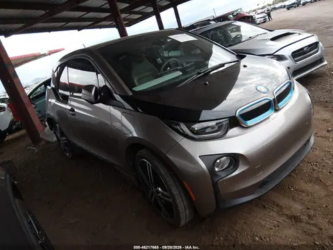 WBY1Z4C59EV273049 — 2014 BMW i3 Base W/Range Extender, Задняя часть (Rear), фото до ремонта