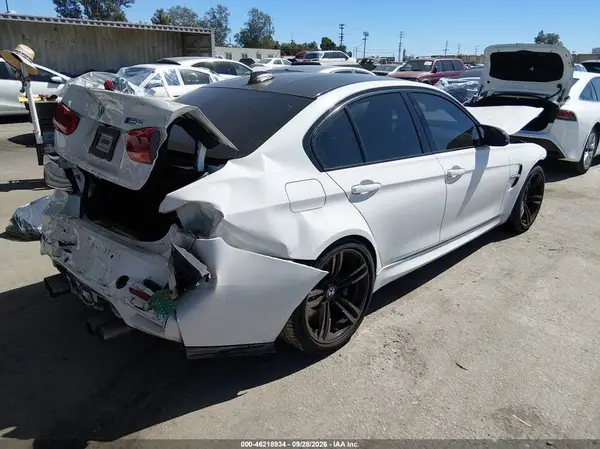 2018 BMW M3 VIN WBS8M9C51J5L00419 фото 4