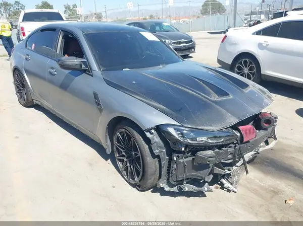 WBS43AY06RFR83966 — 2024 BMW M3, Передняя часть (Front & Rear), фото до ремонта