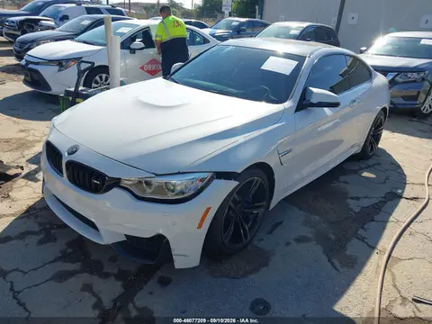 2016 BMW M4 VIN WBS3R9C56GK338122 фото 2