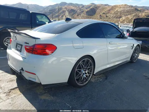 2017 BMW M4 VIN WBS3R9C52HK709391 фото 4